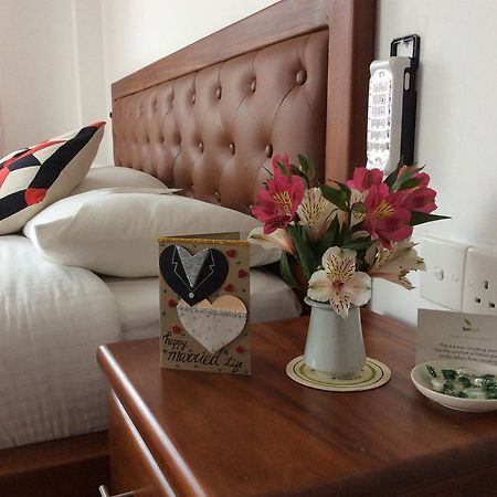 Tealeaf Bed & Breakfast นูวาราเอลิยา ภายนอก รูปภาพ